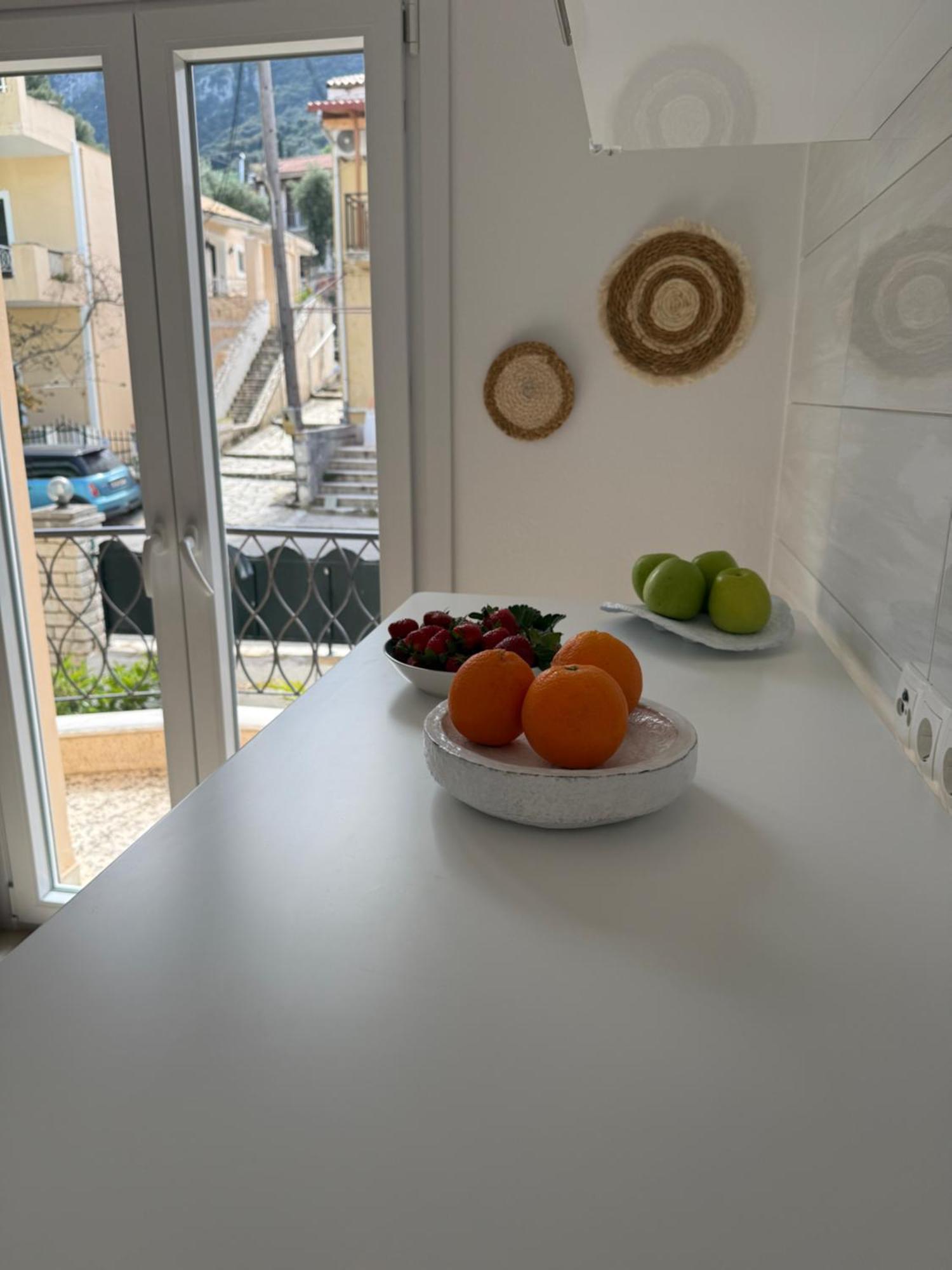Fronte Mare - Sea Front Luxury With Private Patio