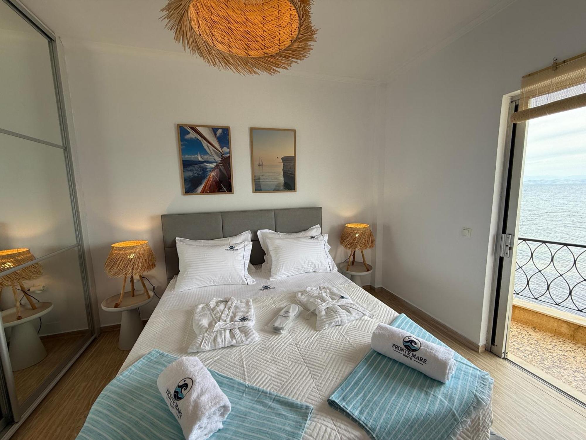 Fronte Mare - Sea Front Luxury With Private Patio * Benitses (Corfu)