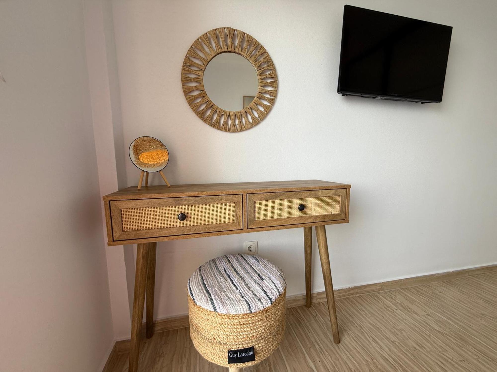 Appartement Fronte Mare - Sea Front Luxury With Private Patio *